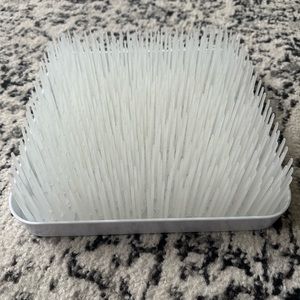 Boon grass for bottle drying